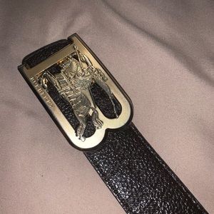 Burberry belt
